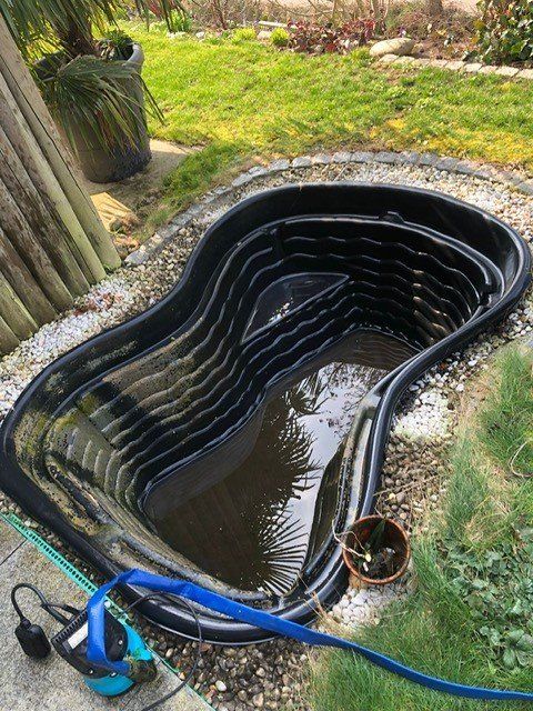 GartenTeichSchale 1000L inkl. 3 Stk Oase Filterpumpen Acheter sur