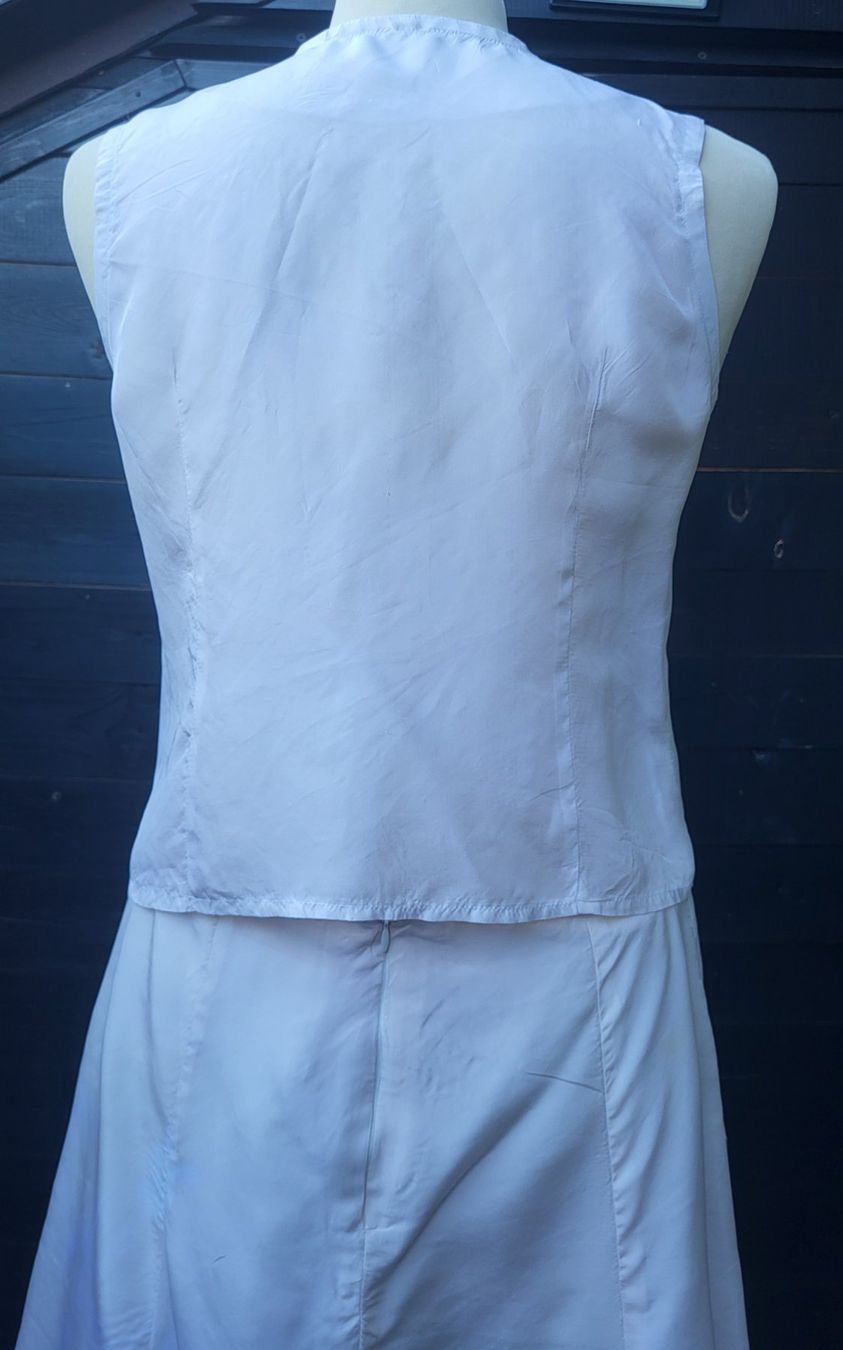 Gonne: Jupe &Gilet  blanche – Nuovo (secondo la descrizione) da Fribourg venduto da VictoriaShop7 2