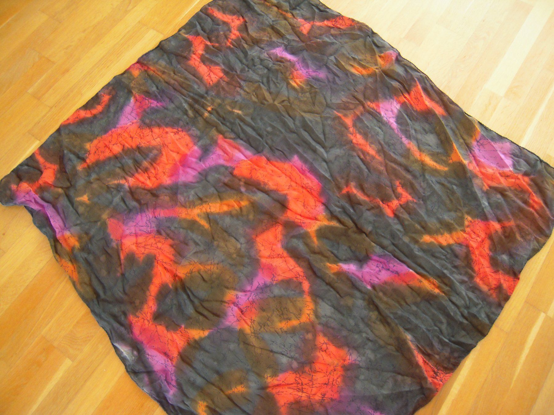 Foulard & Sciarpe: Mehrfarbiges grosses Halstuch – Usato da Uzwil venduto da visions77
