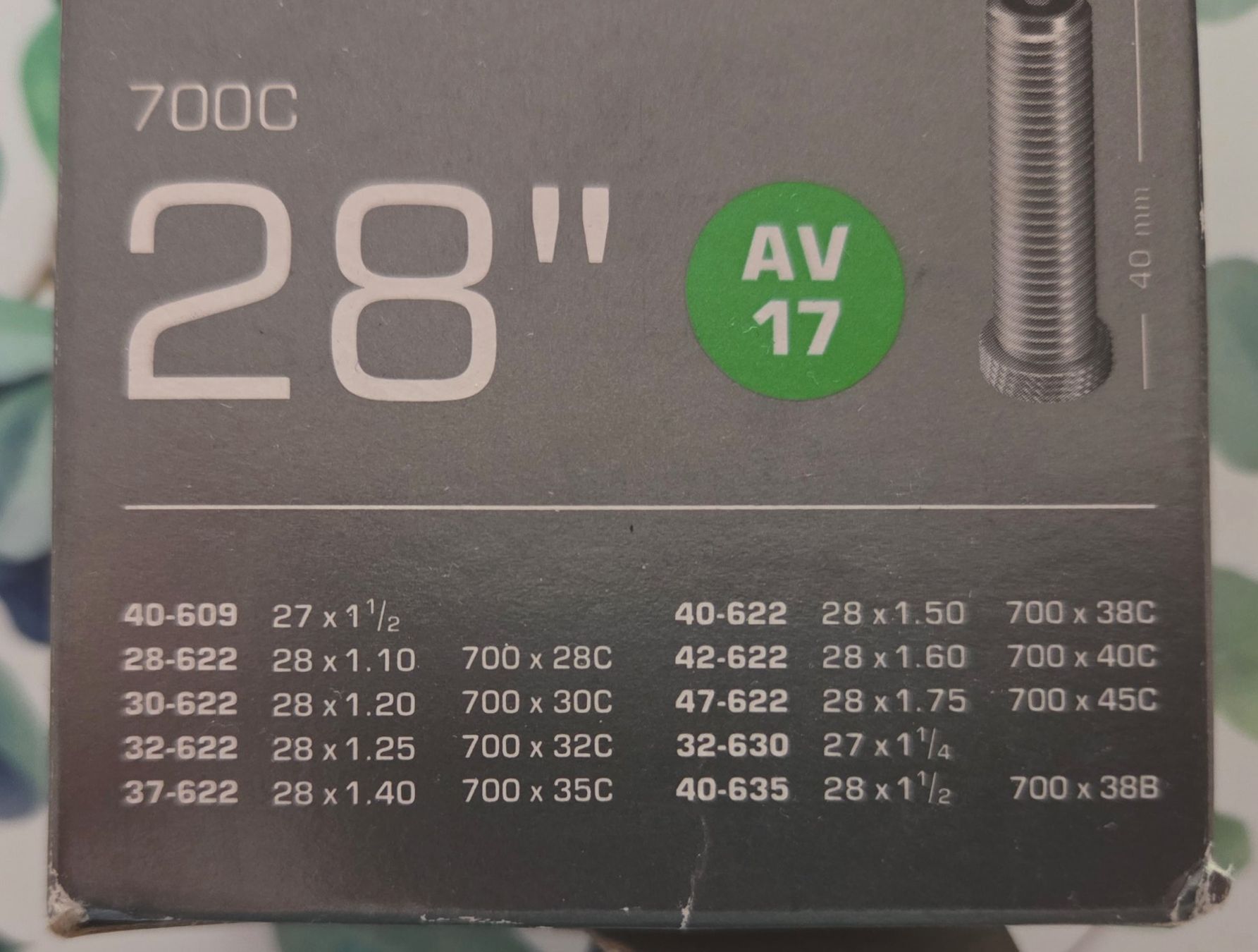 Pezzi di ricambio: Chambre à air 28" Schwalbe pour vélo – Nuovo e nell'imballaggio originale da Bern venduto da micgaillard09 1