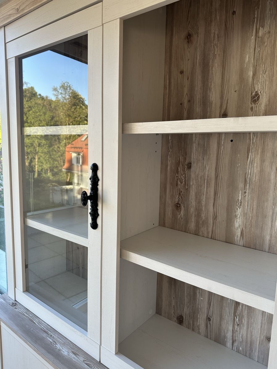 Credenze: Rustic Cabinet – Usato da Zürich venduto da alg_cpk9 3