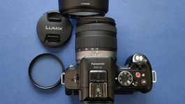 Lumix Panasonic DMC- G5 mit Lumix G Vario 14-42mm Objektiv