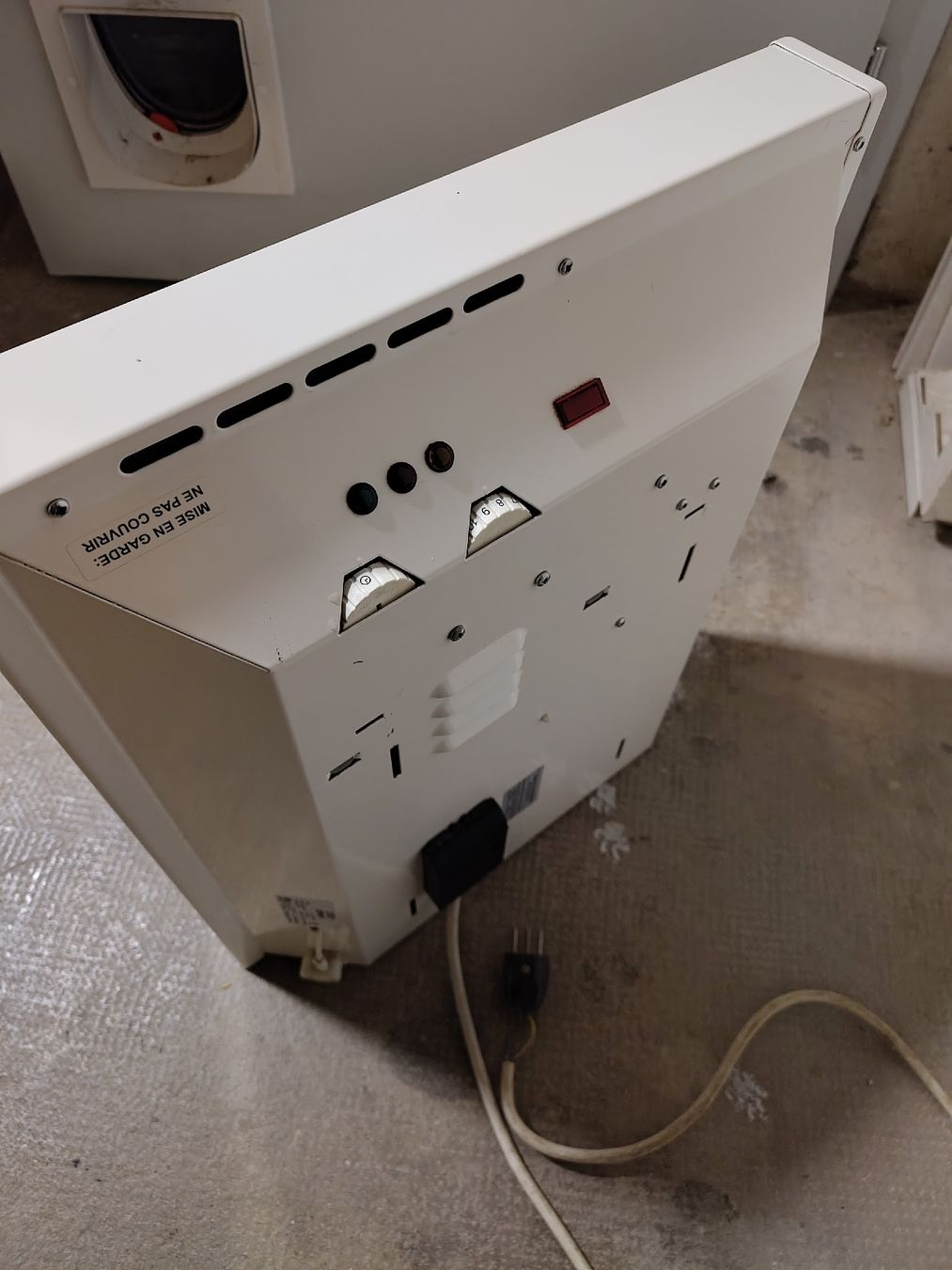 Radiatori: radiateur électrique  – Usato da Cernier venduto da Quinquin02 4