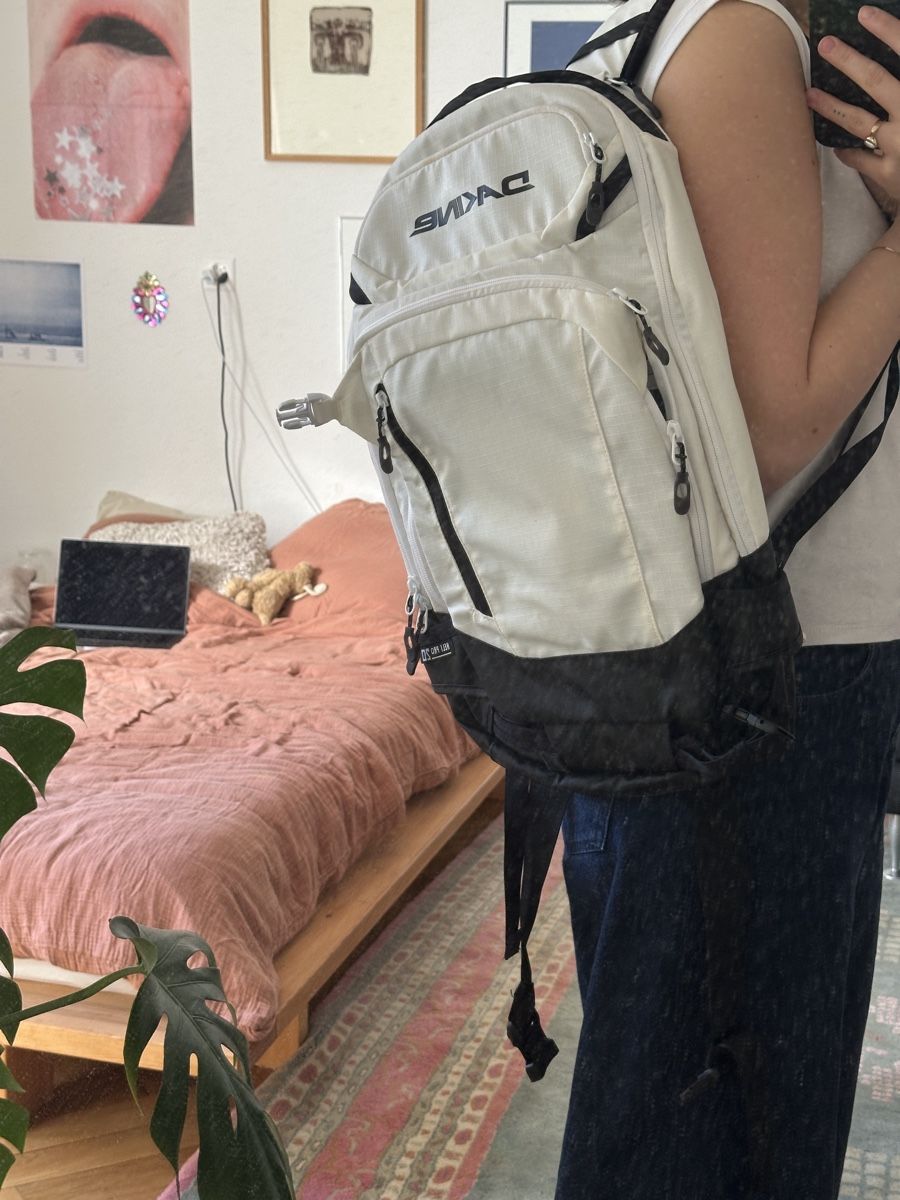 Dakine Zaini: Dakine Rucksack (Heli Pro 20) – Usato da Bern venduto da lynn.piccolruaz 2