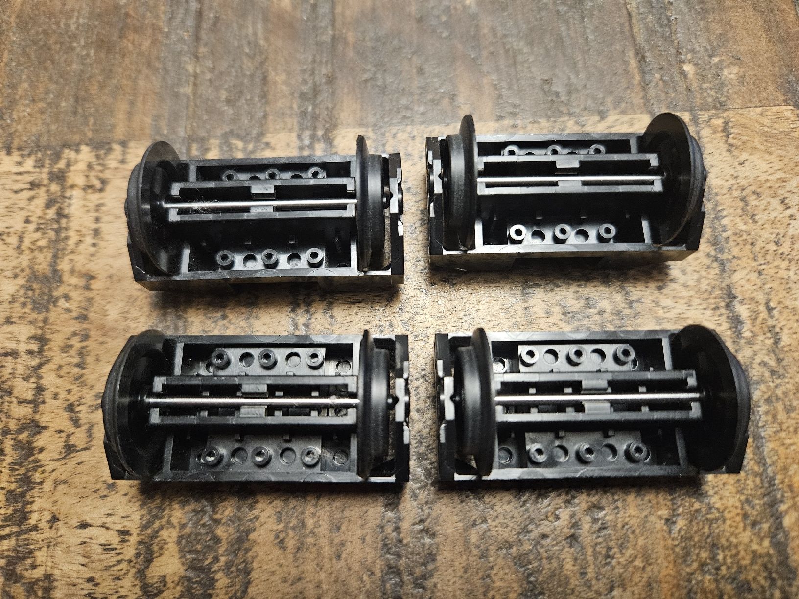 Lego Kit di costruzioni: lego Black Train Wheel RC, 2878c02 – Usato da Confignon venduto da Ecrofigs 1