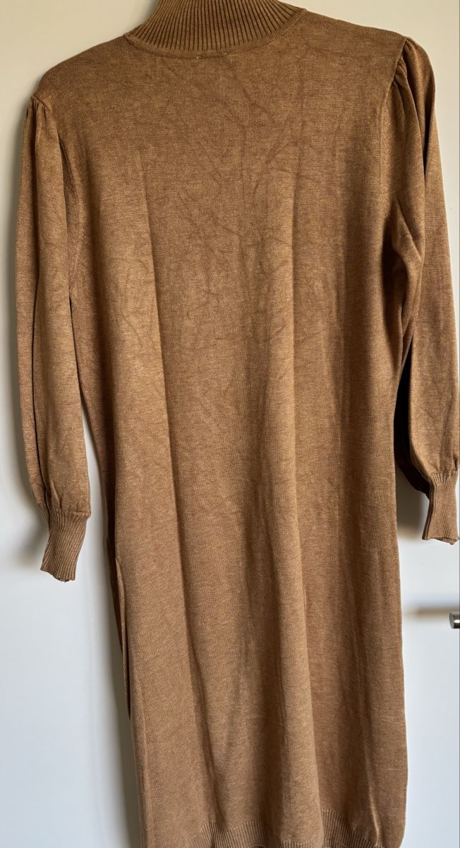 Vestiti: Winter turtle Neck Dress Brown Size L – Usato da Zürich venduto da cha_jz8q 3
