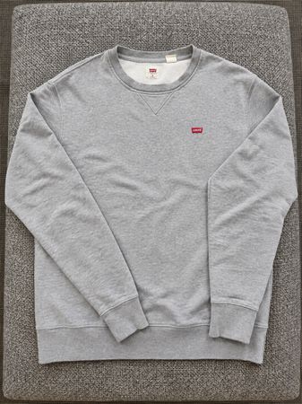 Cozy Levi’s sweater