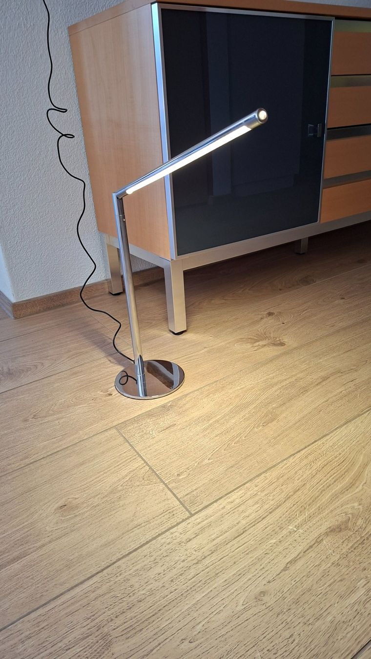 Lampade: LED Büro-Tischlampe – Usato da Spiez venduto da cert 2