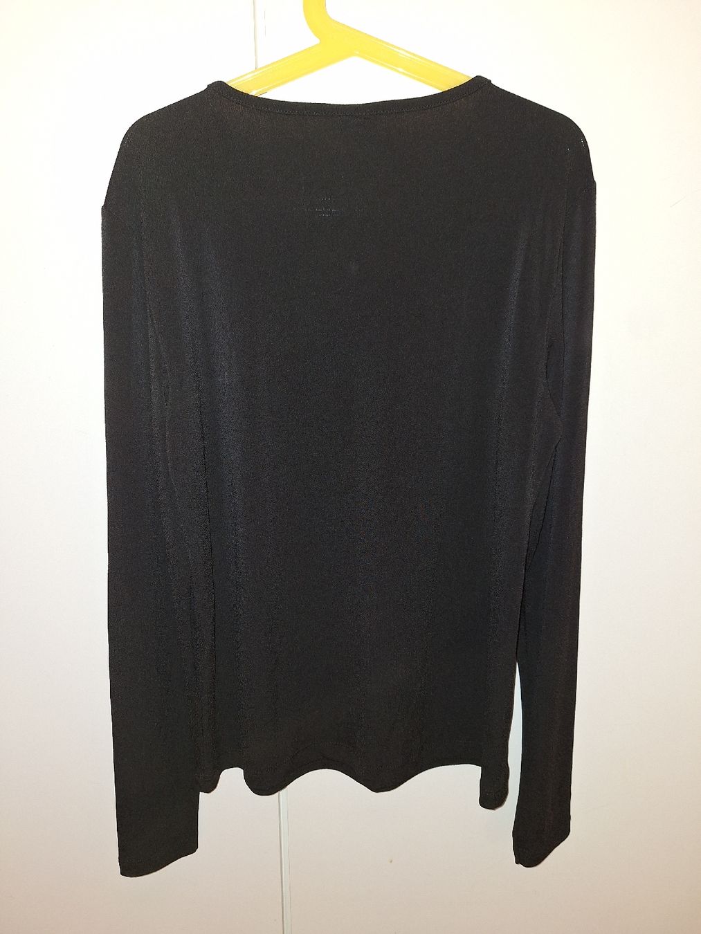 Maglioni & Felpe: Langarmshirt schwarz in Gr. S – Usato da Oberrieden venduto da smarties949 1