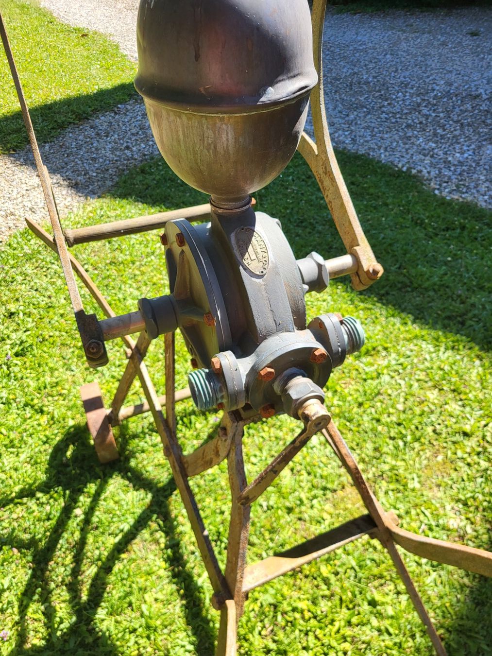 Pompe & Parti di ricambio: Pompe à eau – Usato da Porrentruy venduto da Kilfoun 1