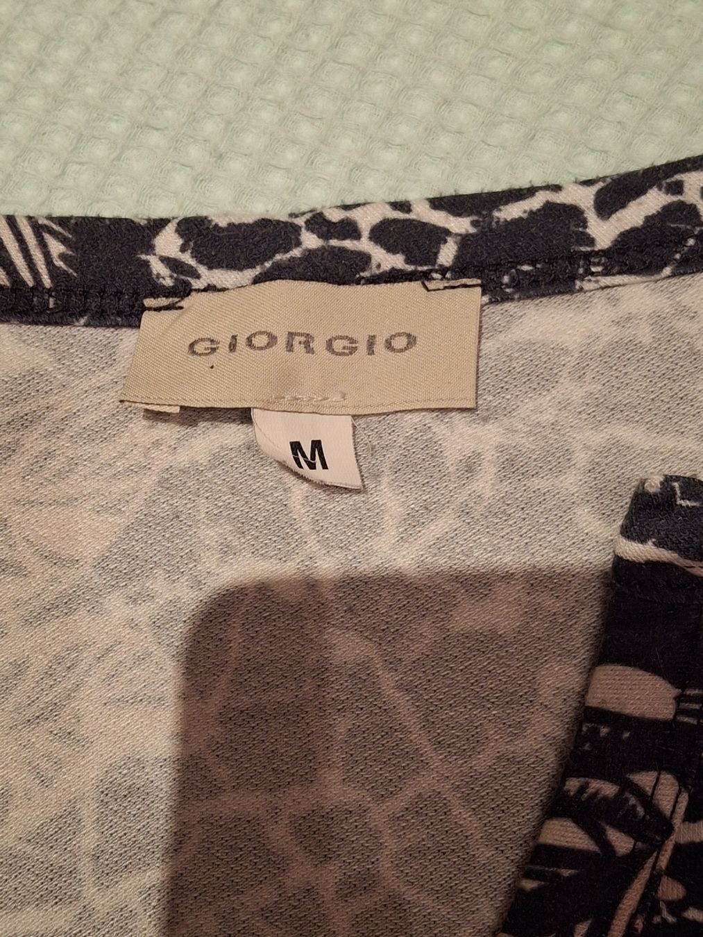 Maglioni & Felpe: Pull léger col en V taille M marque Giorgio – Usato da Villiers venduto da san_jn5w 3