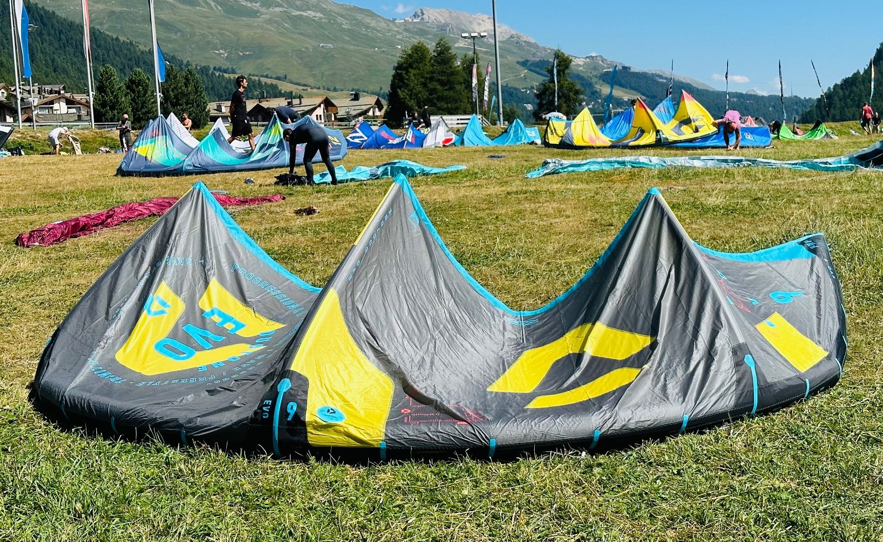 Duotone Kite: Kite DUOTONE EVO 2023 9m2, neuwertig – Neu (gemäss Beschreibung) aus Zürich von tho_p2b5 1