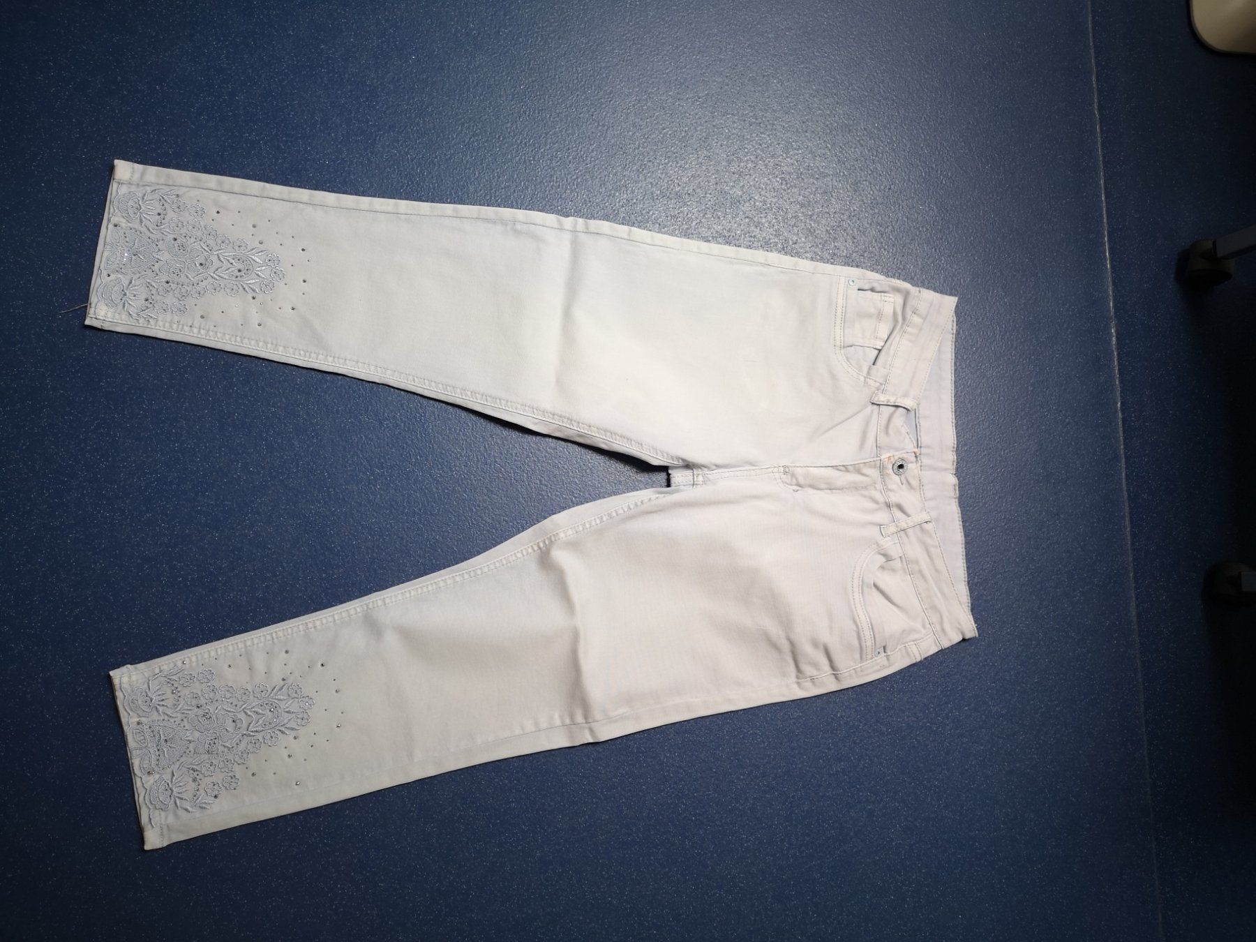 Jeans: Jeanshose von Onado Gr. 40 – Usato da Meggen venduto da Bilanz70