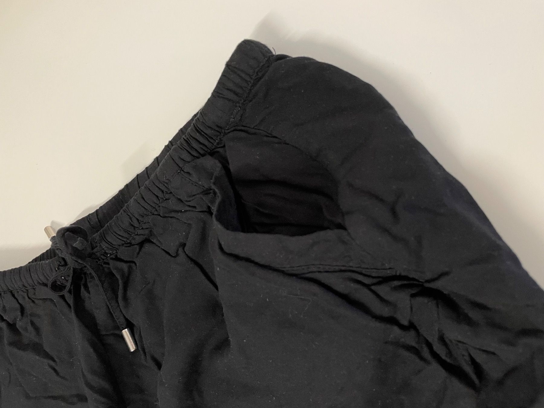 H&M Pantaloni: H&M Shorts 2 Stück – Usato da Basel venduto da Robyn20 9