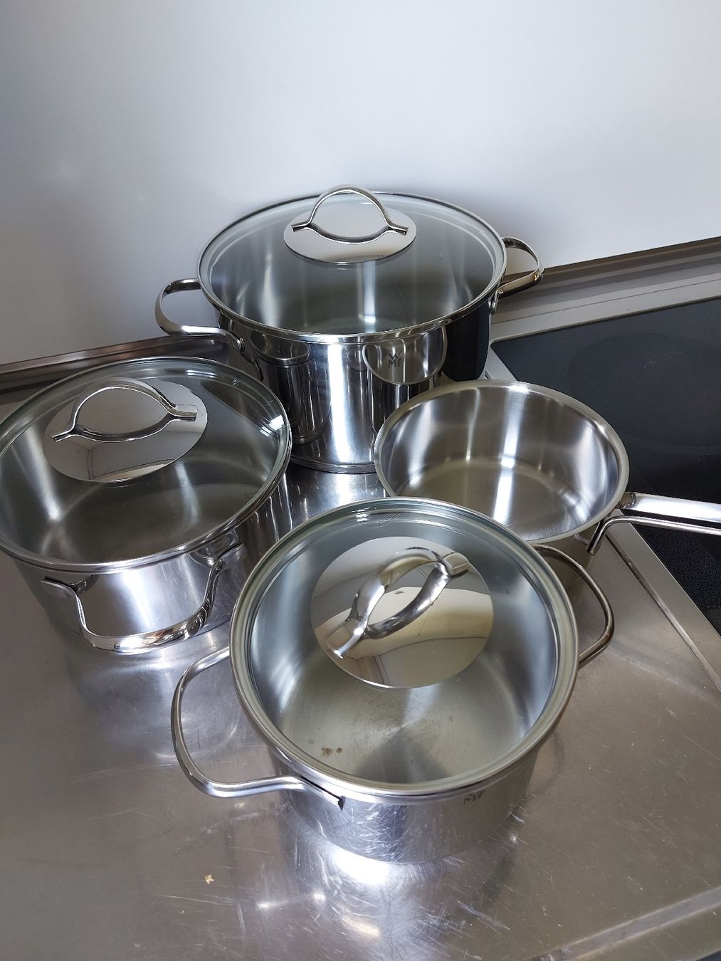 WMF Padelle: neuwertiges WMF Pfannenset – Usato da Mönchaltorf venduto da Chriga80 1