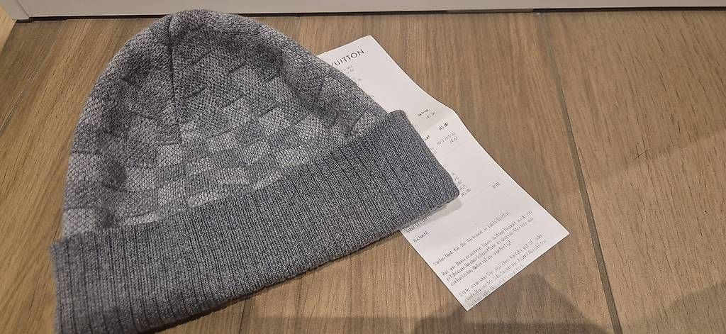 Louis Vuitton Altro in  Abbigliamento & Accessori: Louis Vuitton Néo Petit Damier Beanie – Usato da Lupsingen venduto da ema_fh7c 1