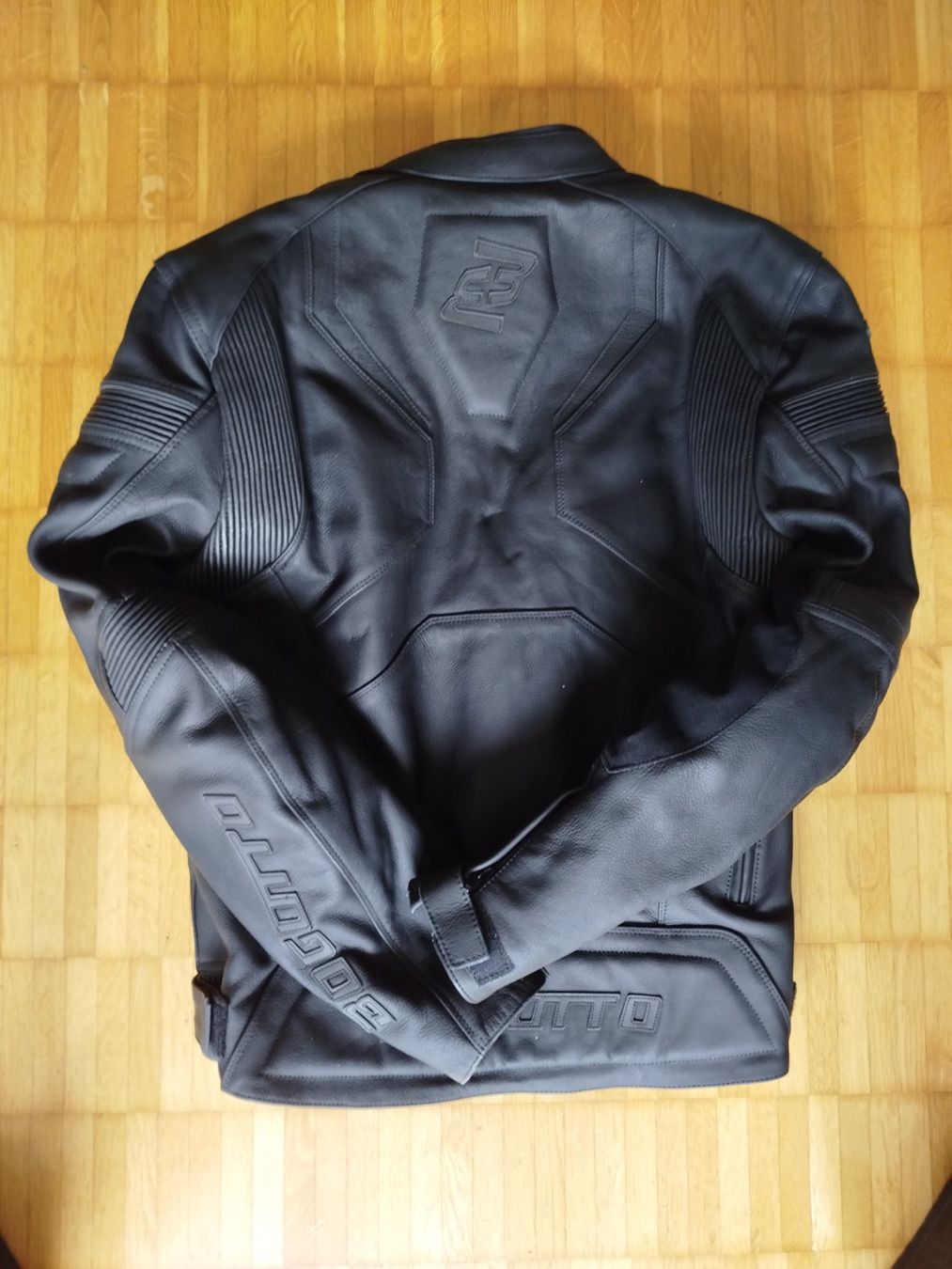 Giacche: Herren Leder Motorradjacke – Usato da Wittenbach venduto da marcobasso 2