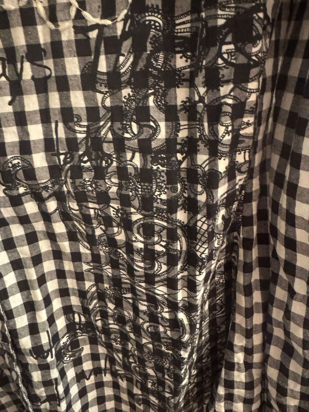 Desigual Camicette: Desigual Hemd mit Karomuster, Grösse L – Usato da Egg b. Zürich venduto da Brocki_Insel_Egg 3