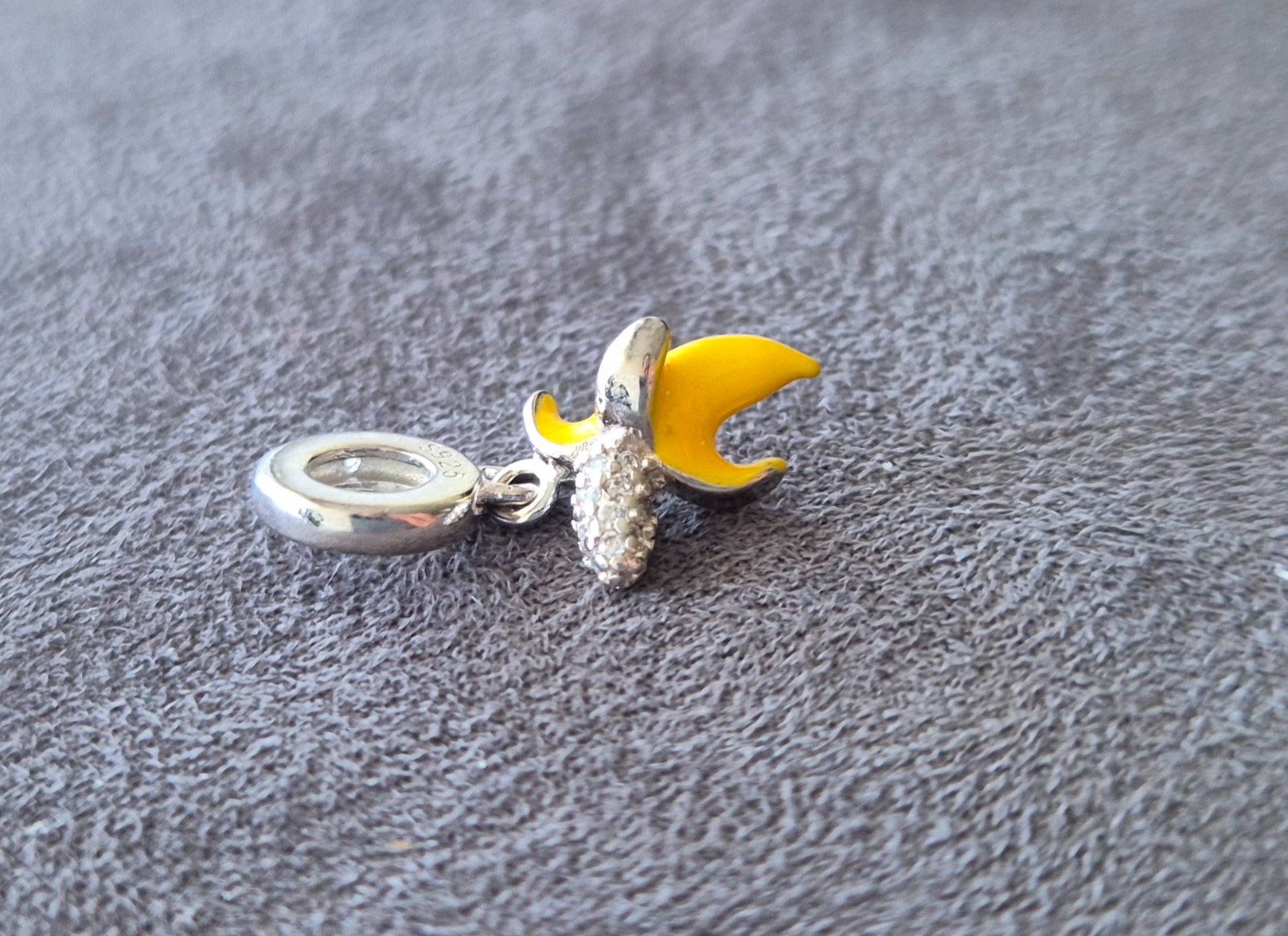Ciondoli: Silber Charm Banane +Garantie – Nuovo (secondo la descrizione) da Rotkreuz venduto da Carbone_Bijou-Shop 2