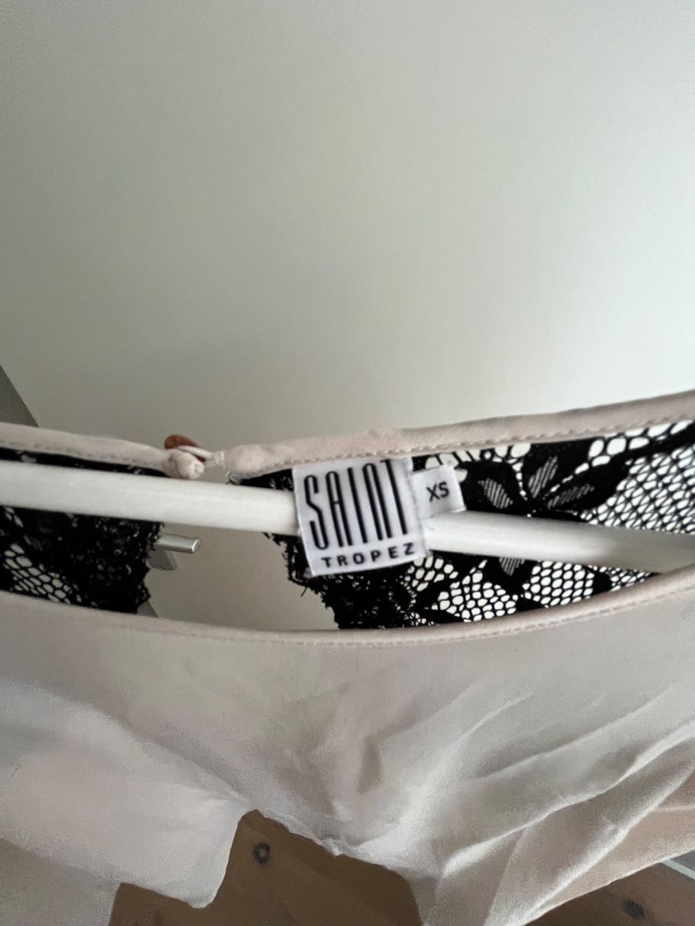 Blusen: Bluse von Saint Tropez - Grösse XS – Gebraucht aus Bachenbülach von Elcomaster 2