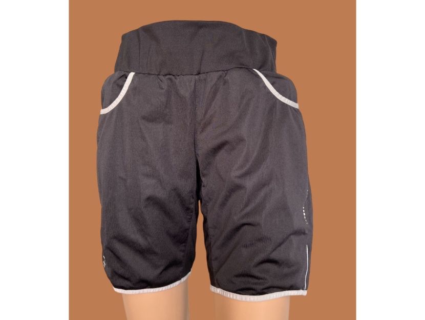 Craft Pantalons: Craft short sport – D'occasion à Vuisternens-Romont par gol_xp6p 3