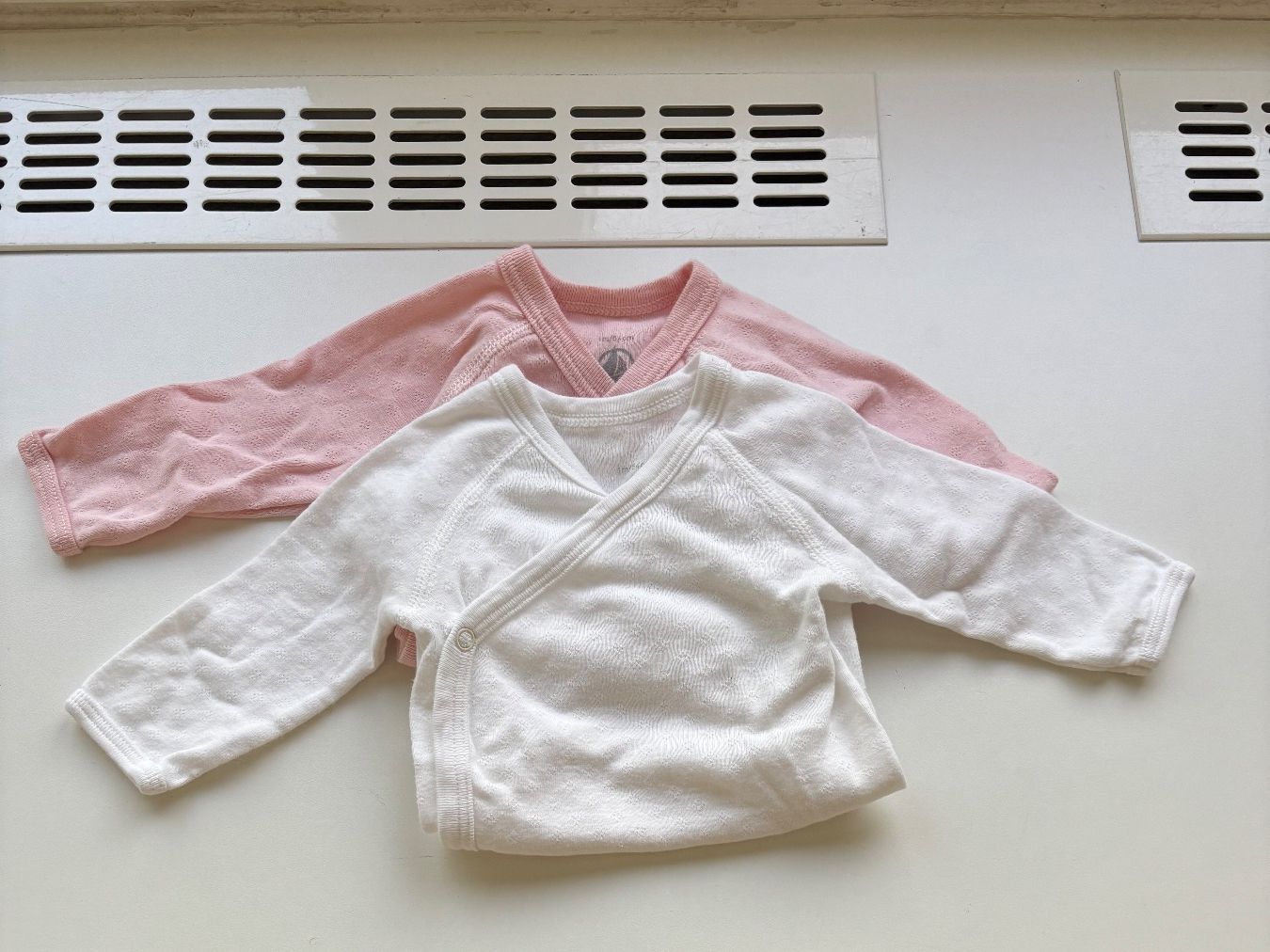 Ensembles coordonnés: Süsse Newborn Sets – D'occasion à Wettswil par liv_q65c 1
