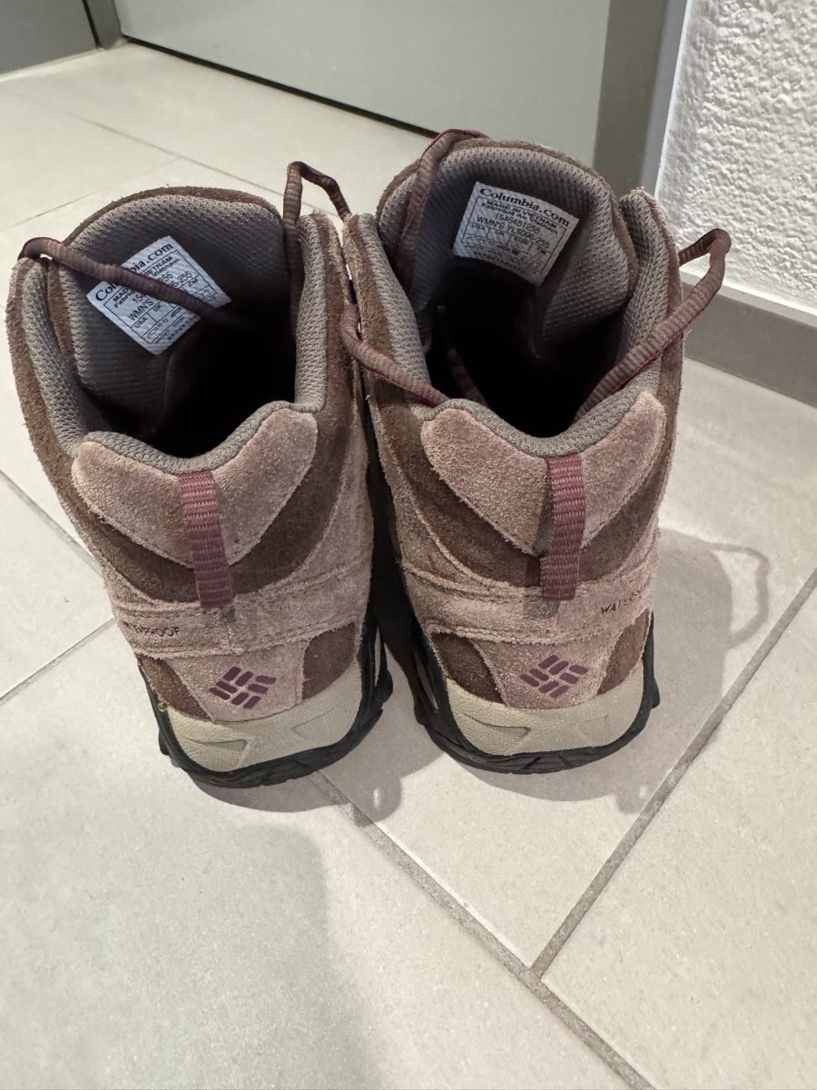 Columbia Scarpe da donna: Wanderschuhe – Usato da Brunnen venduto da Meba04 2
