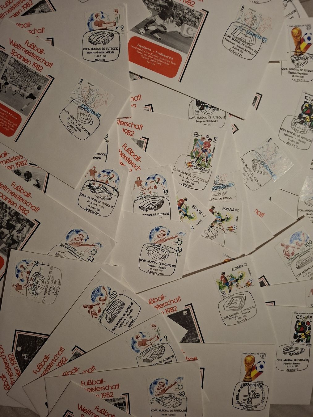 Alle Briefmarken: Weltmeisterschaft 1982 Spanien 37Briefe – Gebraucht aus Balgach von SIMEON27 3