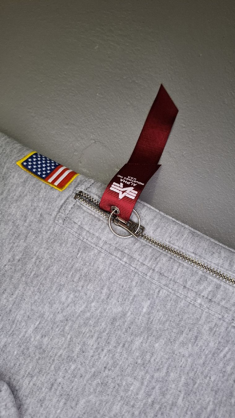 Alpha Industries Maglioni & Felpe: Pull Alpha Industries NASA gris chiné, taille L, parfait! – Nuovo (secondo la descrizione) da Le Landeron venduto da rue_k9kg 4