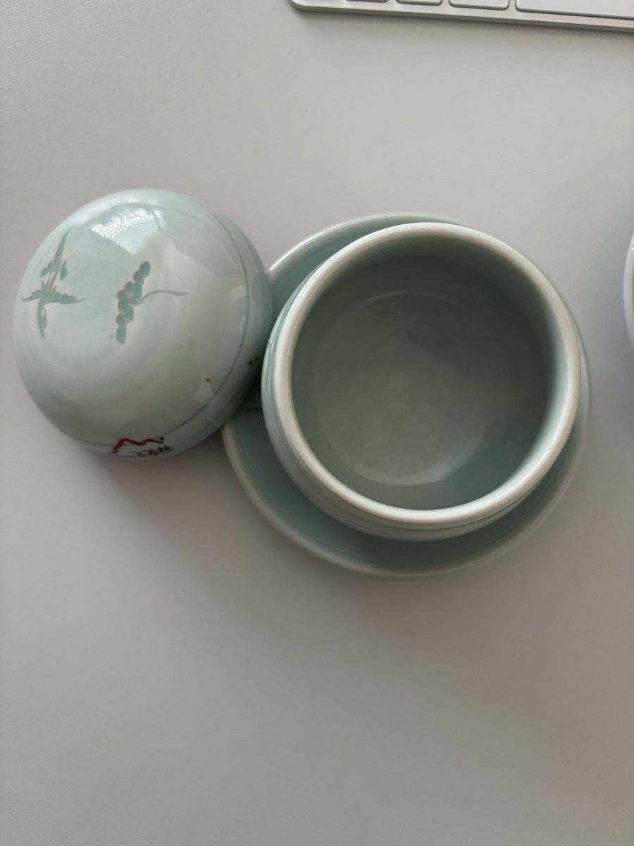 Tazze: KumGangSan Korean Celadon Tea Cups – Nuovo (secondo la descrizione) da Buchrain venduto da Mr.Kim 3