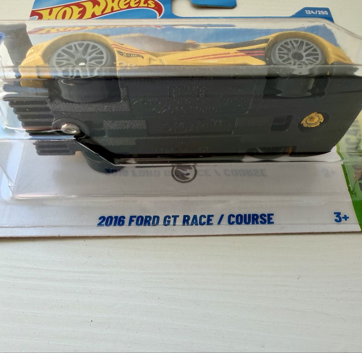 Hot Wheels Modellautos: Treasure Hunt Hot Wheels 2016 Ford GT Race Course – Neu (gemäss Beschreibung) aus Oberembrach von theZaz 1