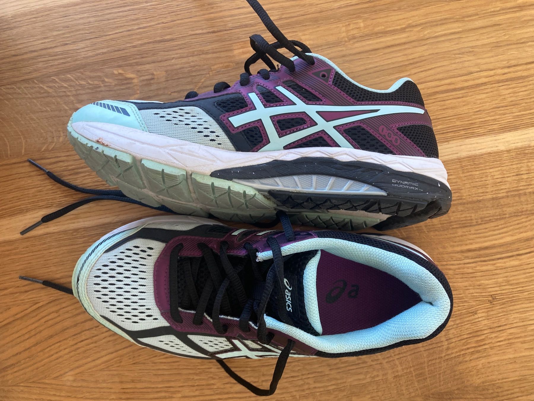 Asics Scarpe da uomo: Asics Gel-Foundation , taille39 – Usato da Confignon venduto da Gd8 1