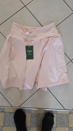 Halara Shorts M