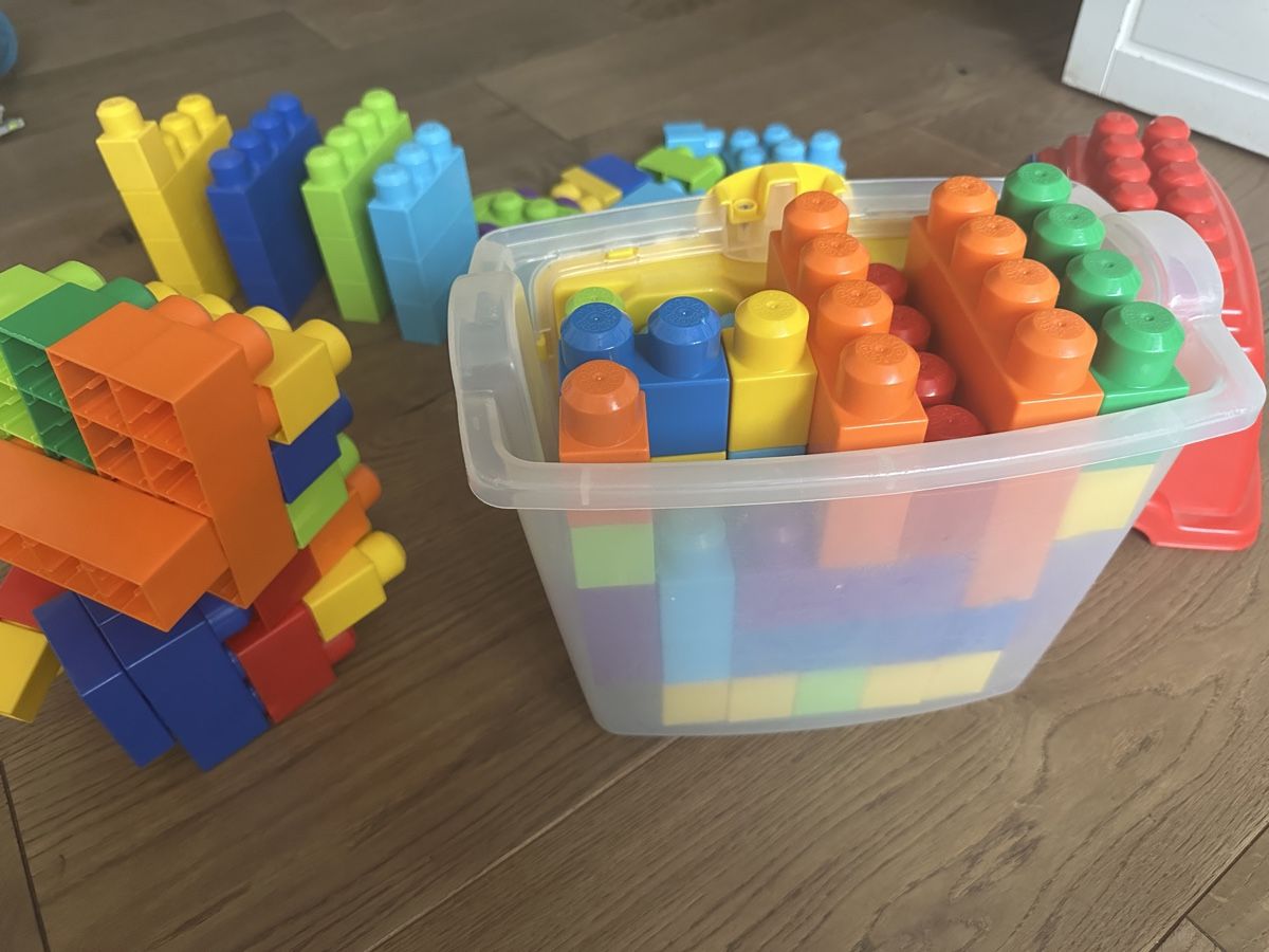 Giocattoli: Mega Bloks box – Usato da Wettingen venduto da Violete01 2