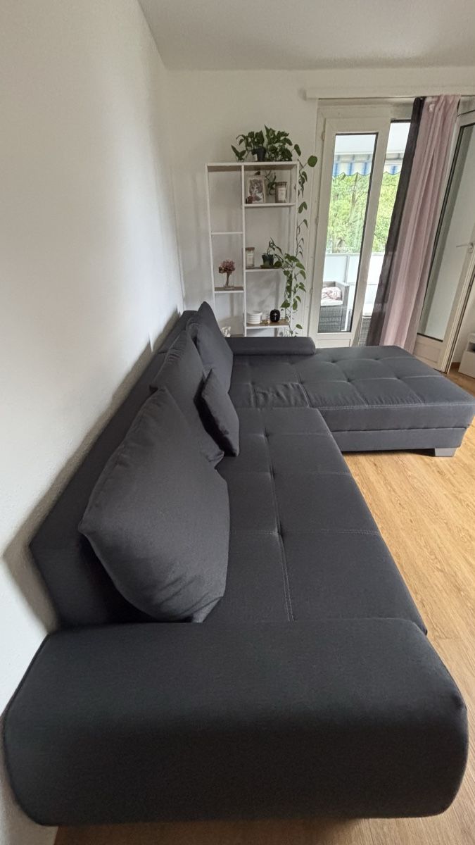 Divani: Ecksofa dunkelgrau  – Usato da Chur venduto da Safli 4