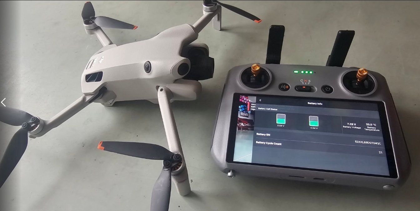 DJI RC Kits de montage: DJI Mini 4 Pro 4k drone RC 2 controller with screen – D'occasion à Geneve par T36 1
