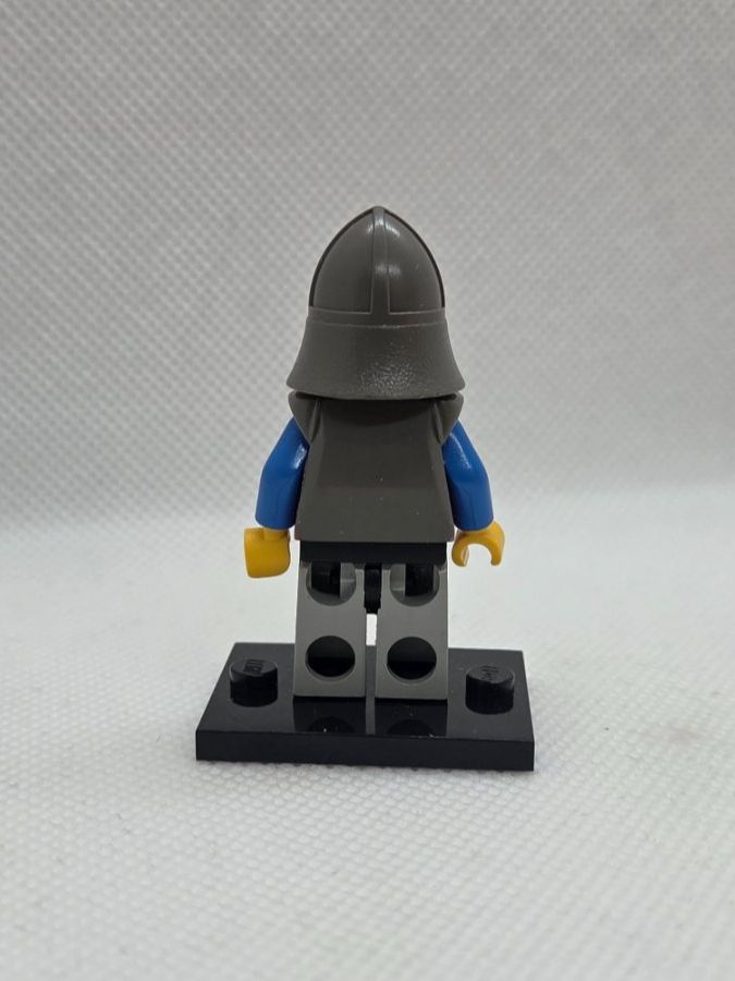 Lego Kit di costruzioni: LEGO Dragon Knights - Knight 1 with Armor – Usato da Basadingen venduto da NekoBricks 1