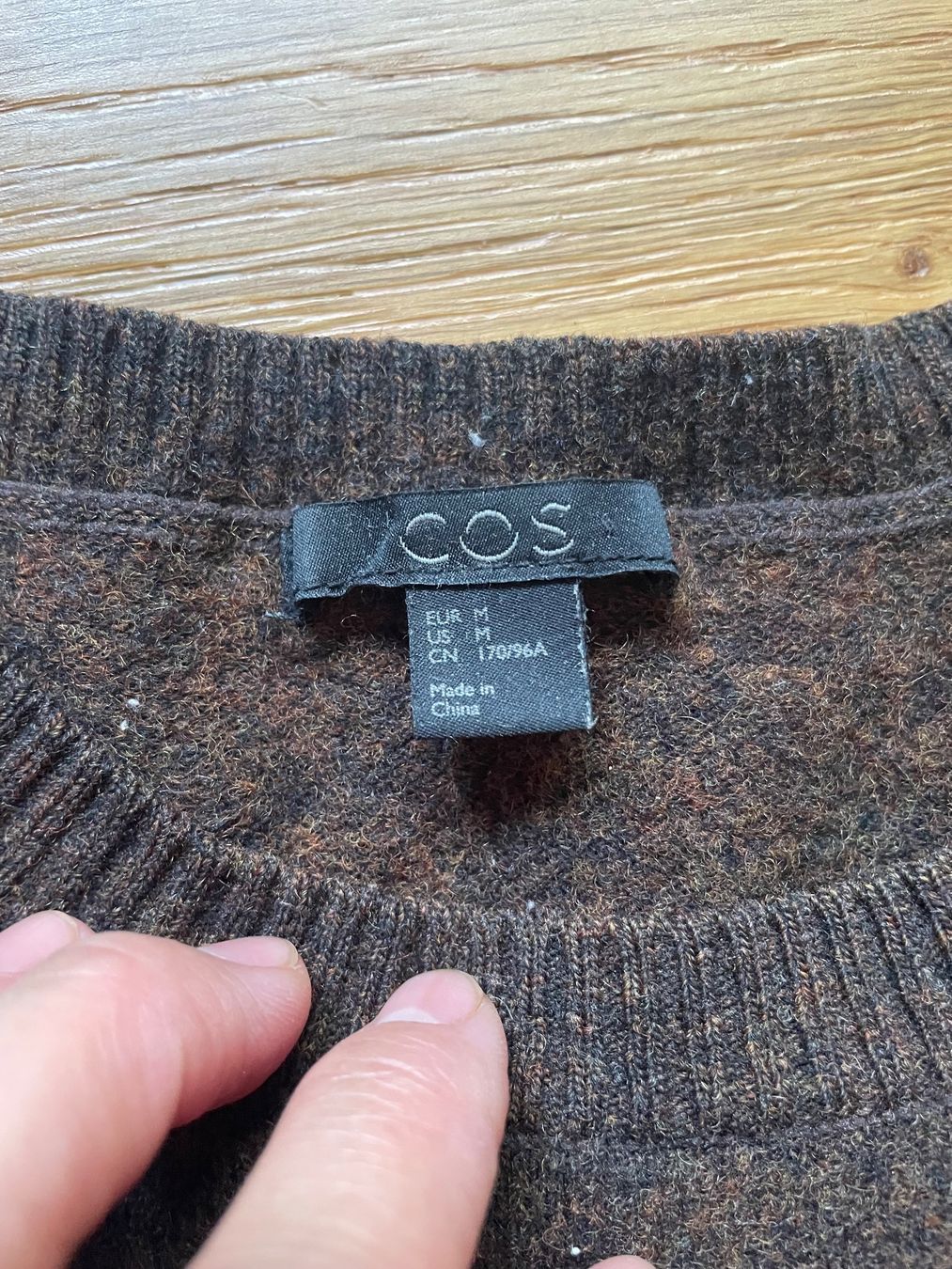 Cos Maglioni & Felpe: Damen Pullover von COS aus Wolle – Usato da Dornach venduto da tom_xy85 1