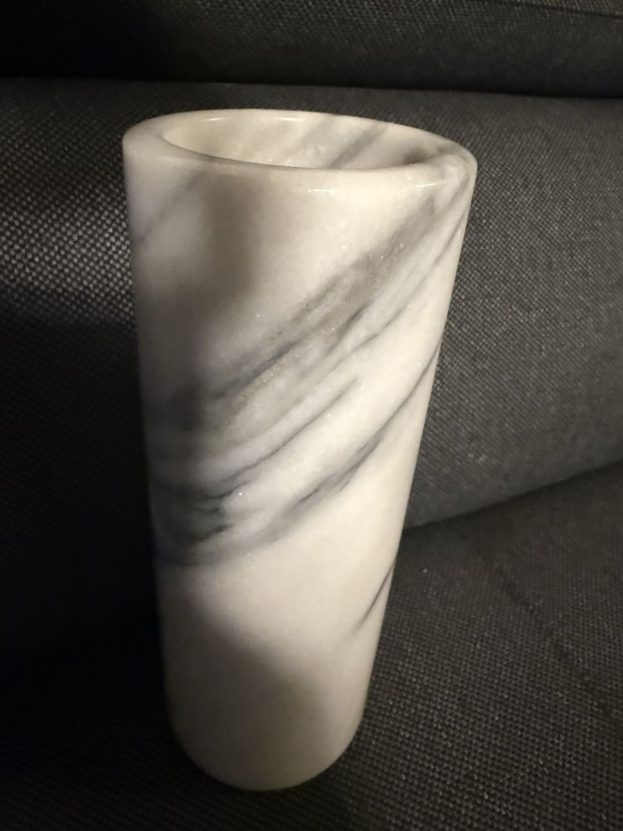 Vasen & Gefässe: Weisse Marmor Vase Carrara – Gebraucht aus Buchs SG von and_d8tp 6