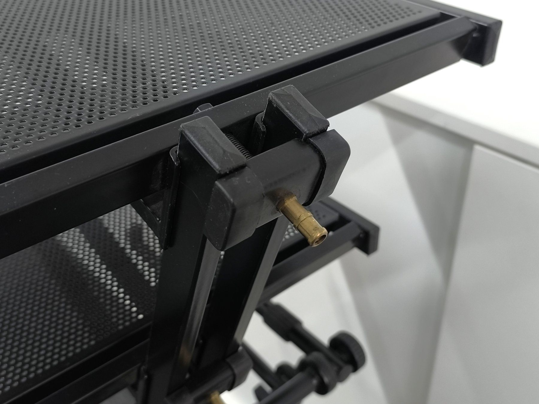 Supporti per strumenti musicali & leggii: QUIK-LOK Multi Tier Stativ / Geräteständer – Usato da Rüti ZH venduto da Restwert_Rueti_ZH 4