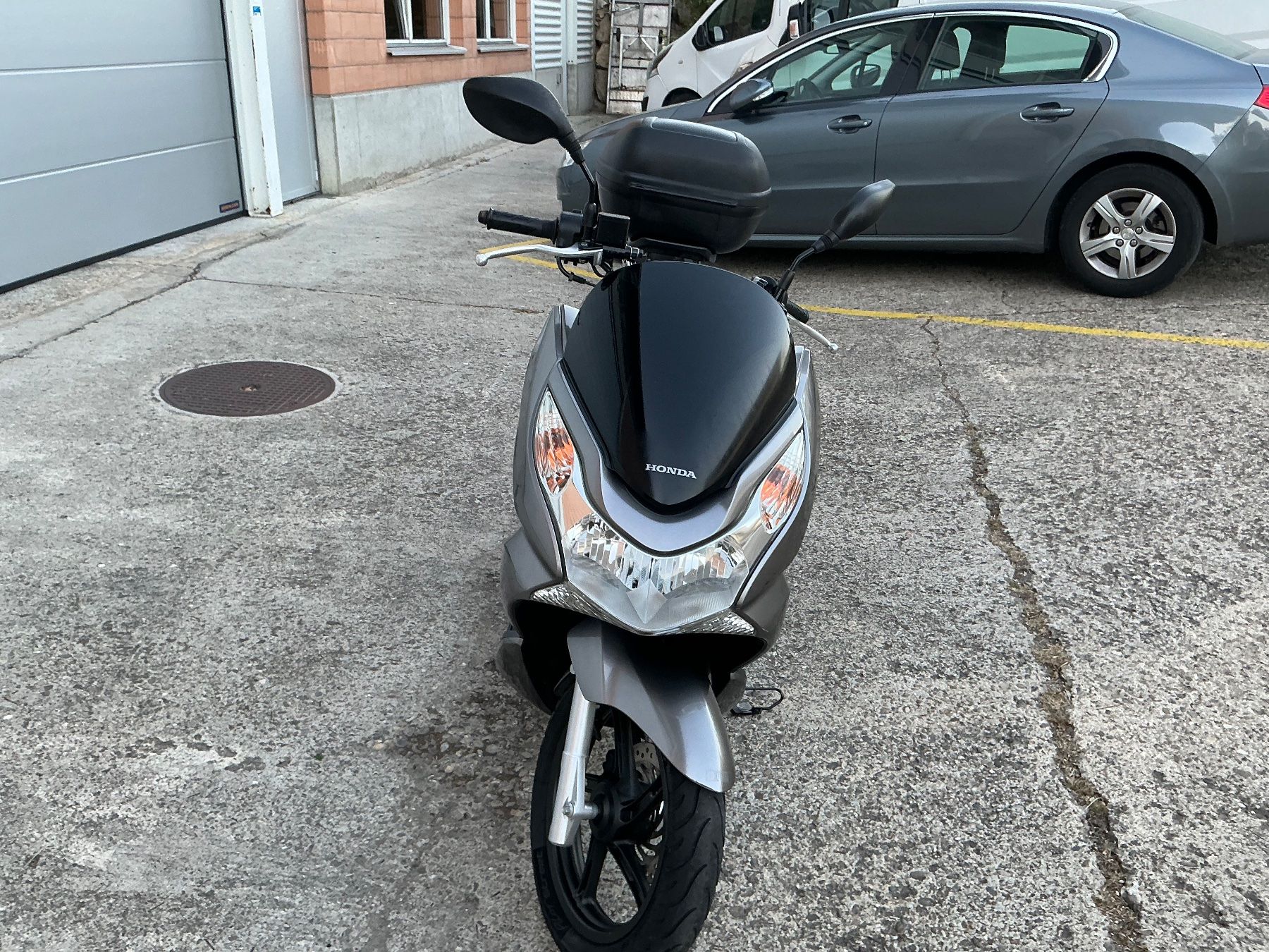 Honda Scooters: Honda PCH 125 – Gebraucht aus strengelbach von Zoks 6