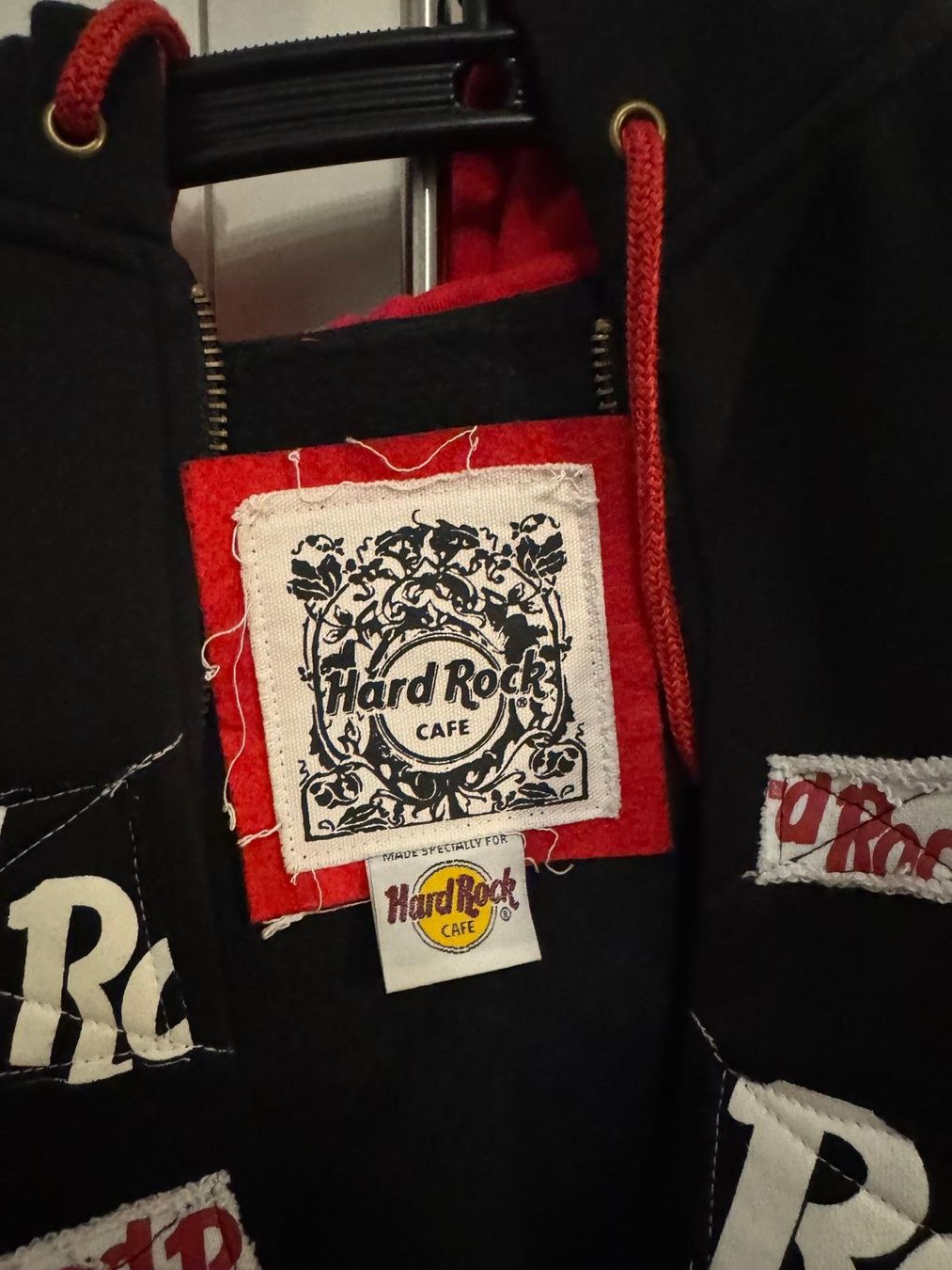 Hard Rock Cafe Giacche: Hard Rock Jacke – Usato da Reichenburg venduto da Noele123 2