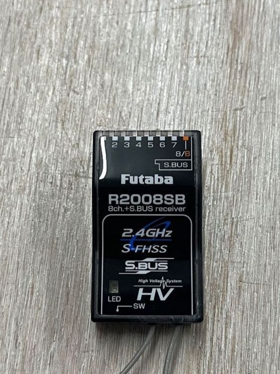 Futaba Empfänger R2008SB 2.4GHz S-FHSS - 8K mit S.BUS (Gebraucht) in ...