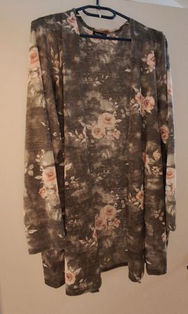 Damenjacke/Cardigan dünn