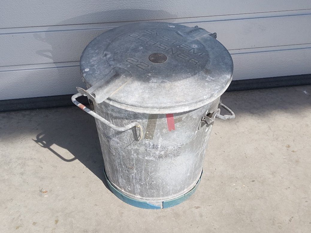 Ochsner Poubelles: Abfallkübel System Ochsner 22, Aschekübel – D'occasion à Gamprin par philipp33 1