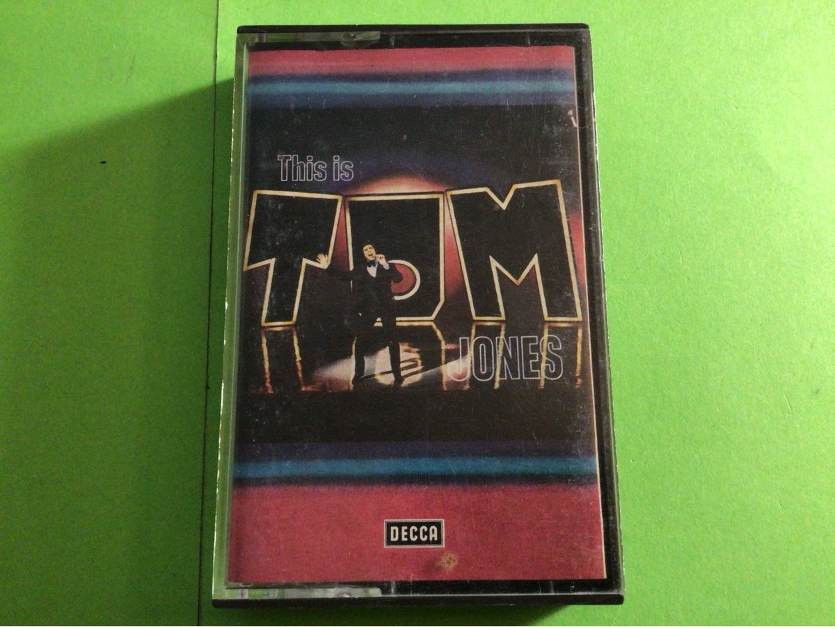 Musicassette: Tom Jones - This Is Tom Jones - MC Kassette – Usato da Steinach venduto da Quarkie