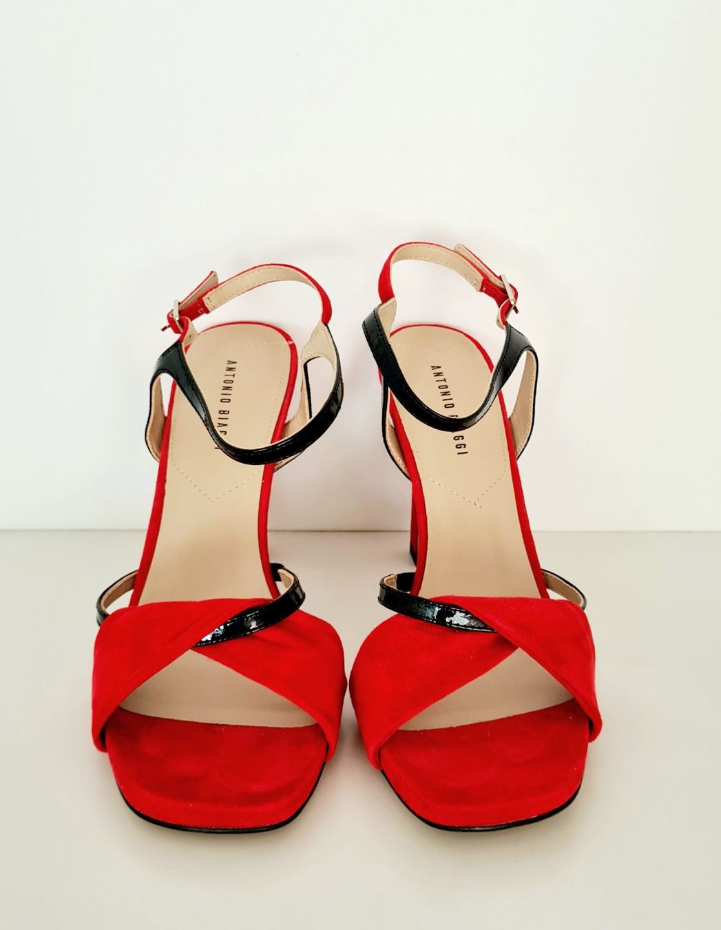 Scarpe da donna: Sandales cuir p.38 – Nuovo e nell'imballaggio originale da Thônex venduto da AneleManele 1