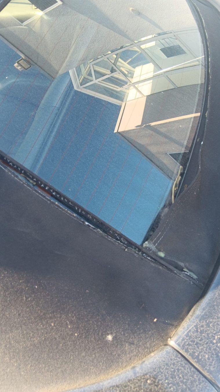 Chrysler Autos: CHRYSLER Sebring 2.7 Cabrio – Gebraucht aus Rebstein von TonyRasta-Autohandel 8