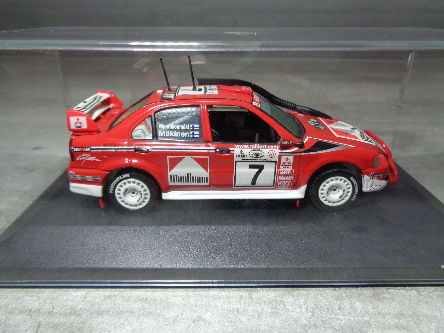 Mitsubishi Modellini d'auto: Ixo 1:43 Mitsubishi Lancer Evo VI Rallye – Usato da Reconvilier venduto da rallycar 3