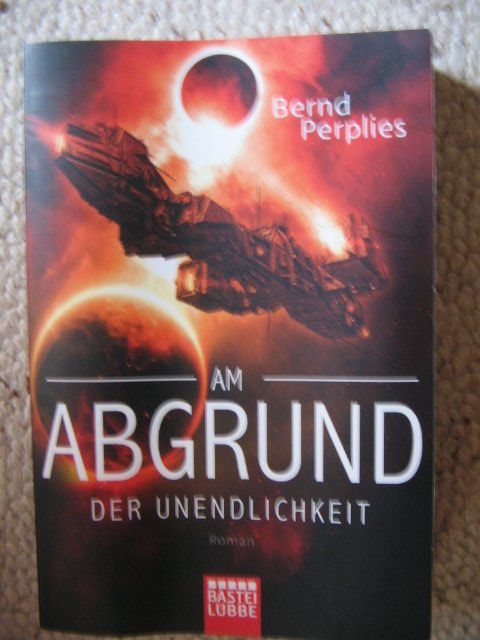 Libri: Am Abgrund der Unendlichkeit Bernd Perplies – Usato da Reitnau venduto da Bab0